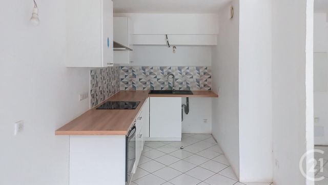 Afficher la photo en grand Appartement T2 à vendre - 2 pièces - 50.28 m2 - ST MARTIN DE SEIGNANX - 40 - AQUITAINE - Century 21 Dune Et Or