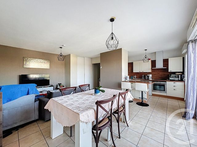 Appartement T3 à vendre - 3 pièces - 65.48 m2 - ONDRES - 40 - AQUITAINE - Century 21 Dune Et Or