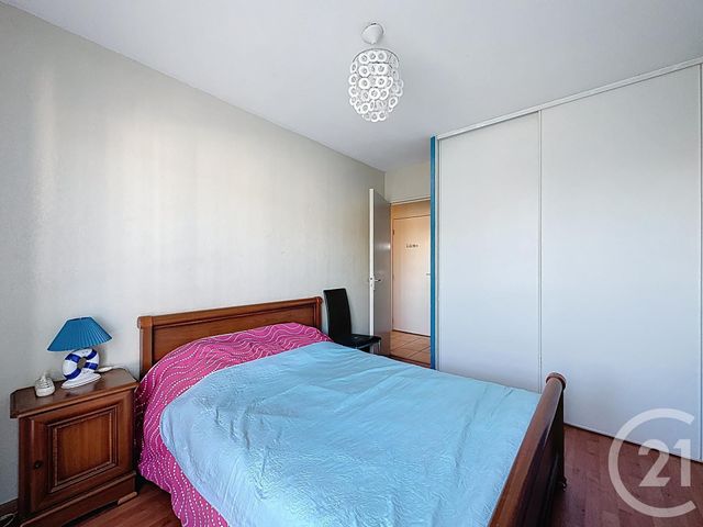 Appartement T3 à vendre - 3 pièces - 65.48 m2 - ONDRES - 40 - AQUITAINE - Century 21 Dune Et Or