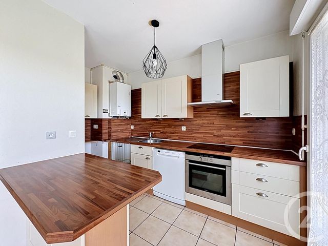 Appartement T3 à vendre - 3 pièces - 65.48 m2 - ONDRES - 40 - AQUITAINE - Century 21 Dune Et Or