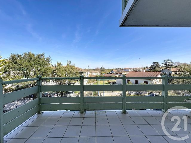 Appartement T3 à vendre - 3 pièces - 65.48 m2 - ONDRES - 40 - AQUITAINE - Century 21 Dune Et Or