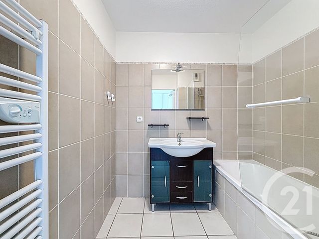 Appartement F2 à vendre - 2 pièces - 46.77 m2 - ANGLET - 64 - AQUITAINE - Century 21 Dune Et Or