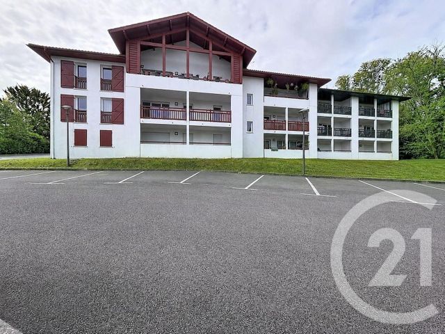 Appartement T3 à vendre - 3 pièces - 51.4 m2 - ST PIERRE D IRUBE - 64 - AQUITAINE - Century 21 Dune Et Or