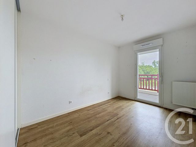 Appartement T3 à vendre - 3 pièces - 51.4 m2 - ST PIERRE D IRUBE - 64 - AQUITAINE - Century 21 Dune Et Or