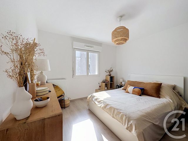 Appartement T2 à vendre - 2 pièces - 40.85 m2 - ONDRES - 40 - AQUITAINE - Century 21 Dune Et Or