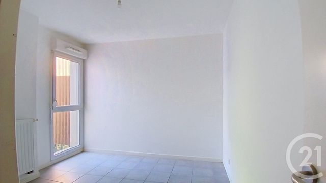 Appartement F3 à vendre - 3 pièces - 64.87 m2 - ONDRES - 40 - AQUITAINE - Century 21 Dune Et Or